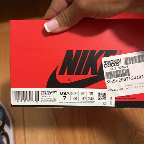 🩵Air Jordan Tie Dye - Picture 8 of 8